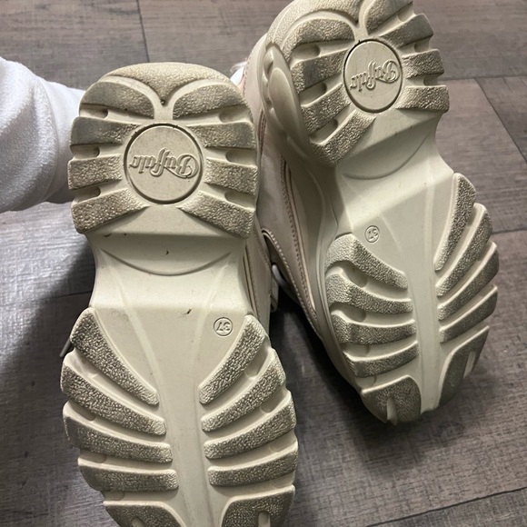 Buffalo London size 7 - Picture 4 of 15